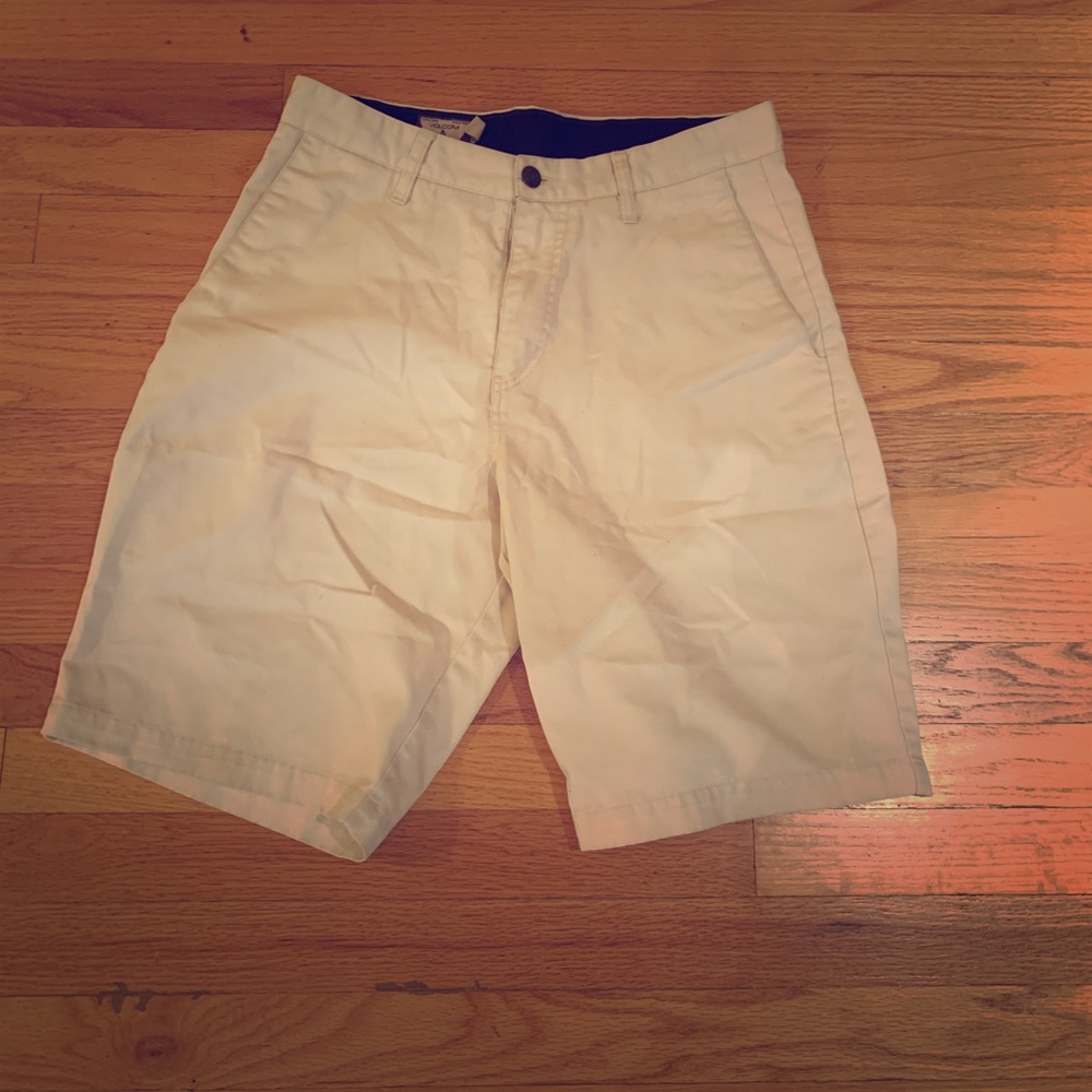 Volcom, Size 31 Men’s Khaki Shorts